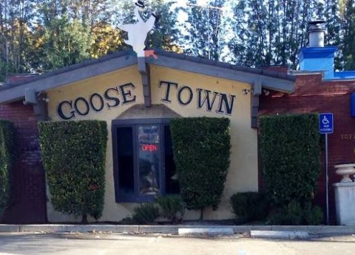 Goosetown Lounge